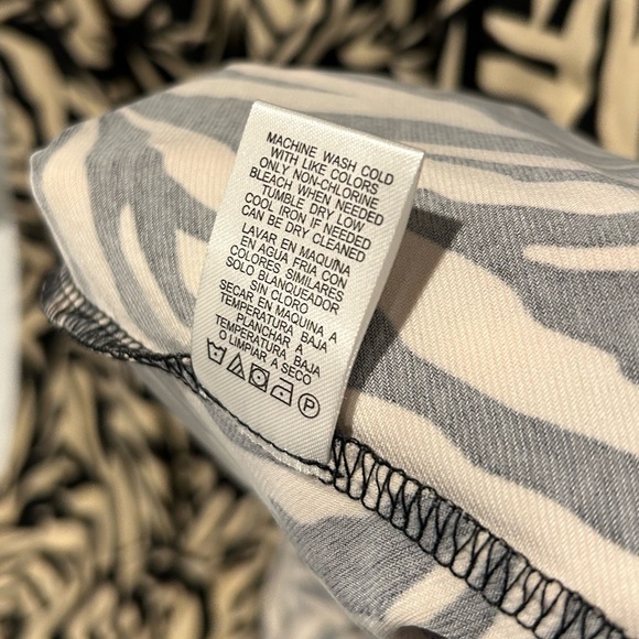 Leota Perfect Wrap Zebra Safari Dress - Picture 9 of 12